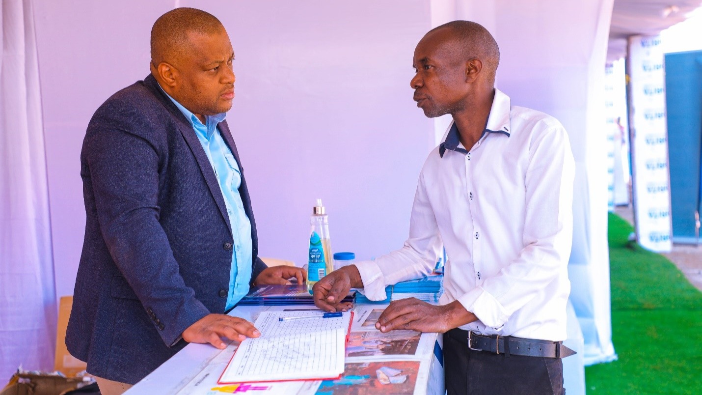 GCLA YATOA HUDUMA KATIKA MAONESHO YA MADINI GEITA
